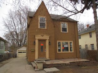 630 Talma St, Aurora, IL 60505