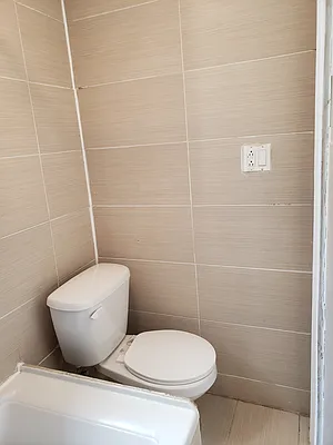 Rented by Signature Property Realty | media 34