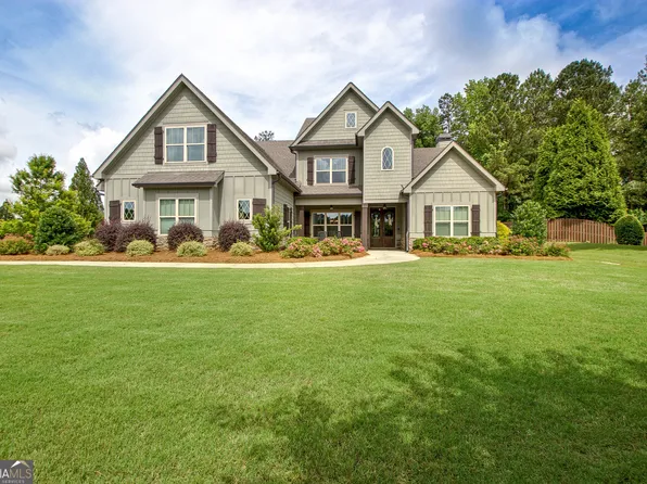 35 Beaumont Farms Dr, Sharpsburg, GA 30277