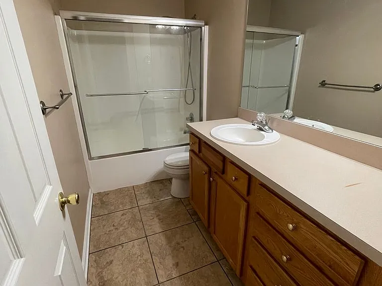 604 Wild Grape Dr — Photo 8