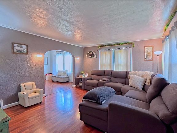 5th image of 1817 Idaho Ave