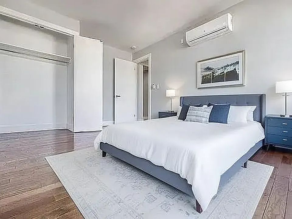 1st image of 2714 Avenue D APT 1E