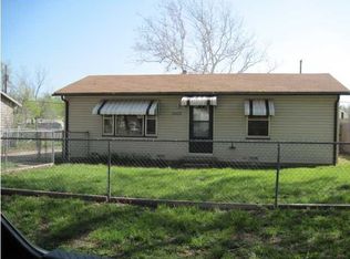 1902 S Catherine Ave, Wichita, KS 67213