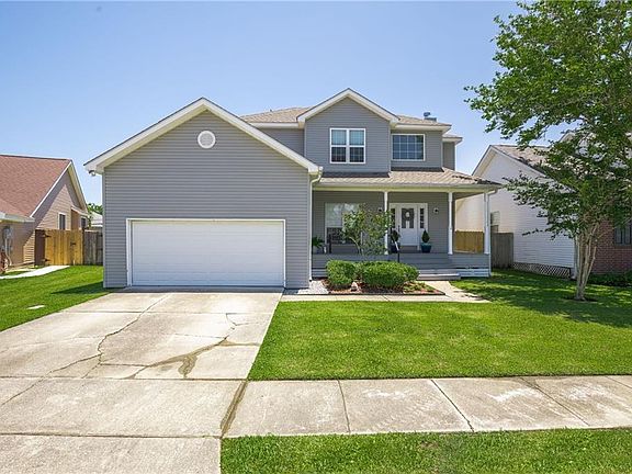 2nd image of 105 Madewood Dr