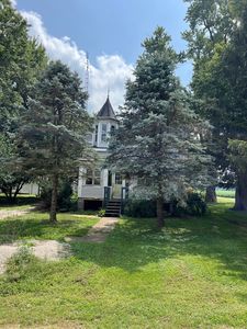 208 W South St, Ellsworth, IL, 61737