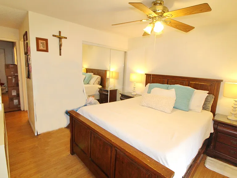 140 Uwapo Rd #60-204 — Photo 11