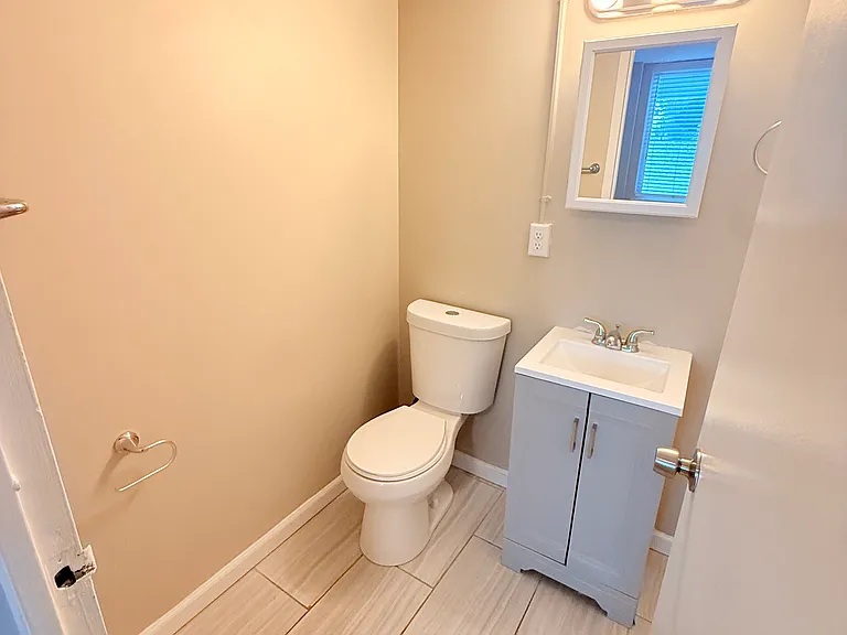 127 Trapelo Rd #1A — Photo 10