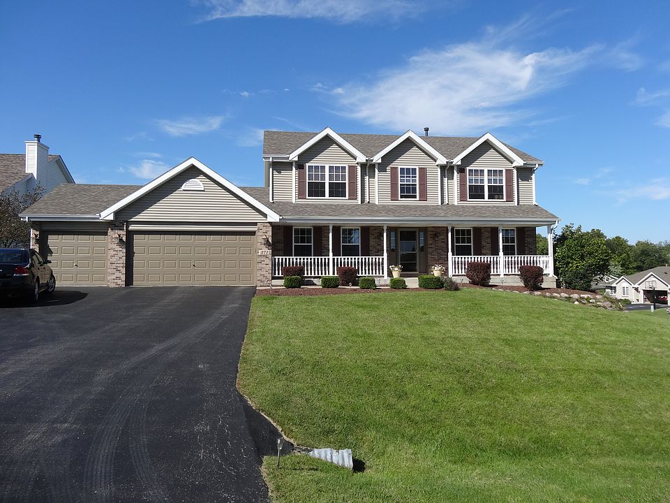371 Ivyleaf Ct., Roscoe, IL