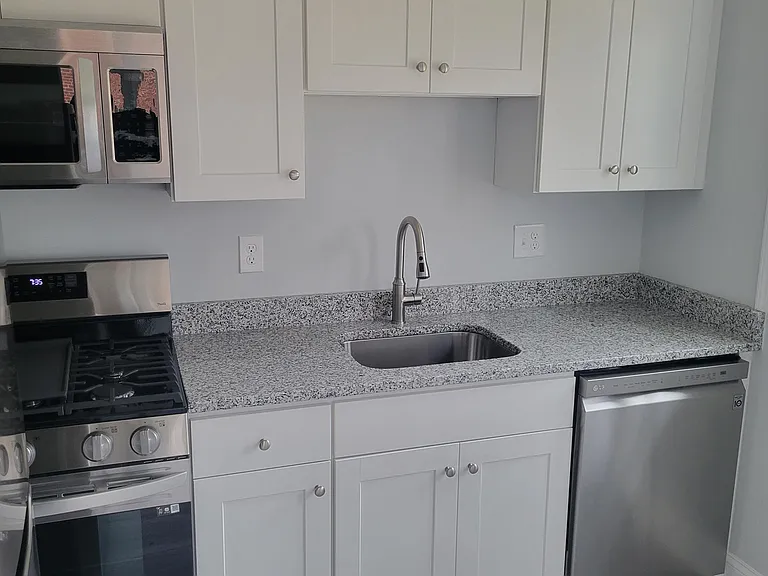 8637 Hoerner Ave — Photo 3