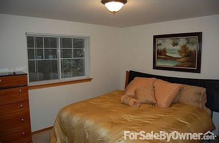 bedroom, office
