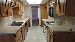 2nd image of 2701 Whitehurst Dr