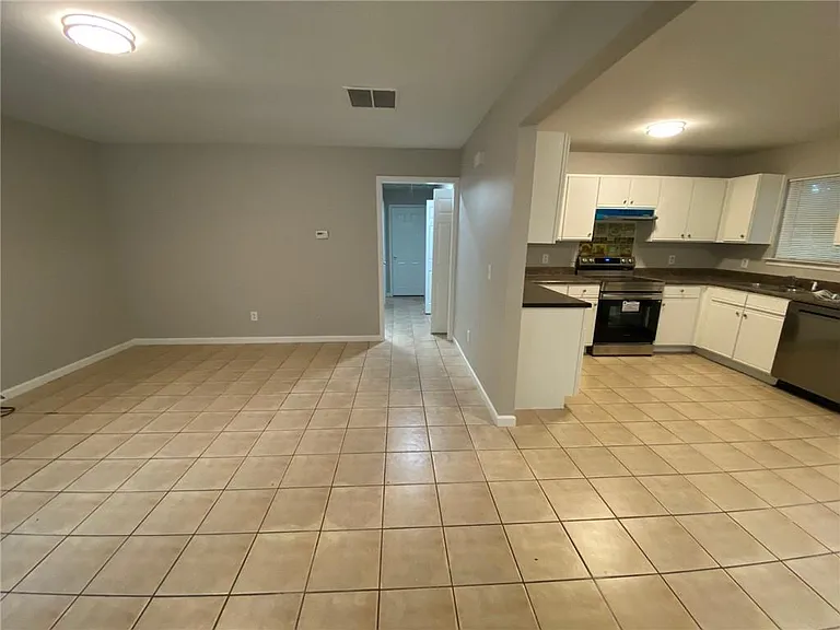 130 River Pointe Ct SW #132 — Photo 8