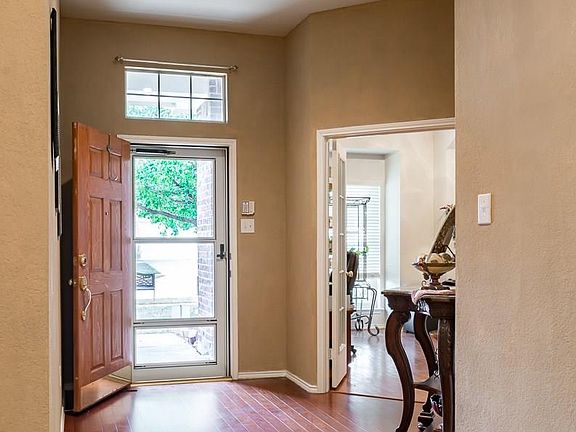 5th image of 6806 Lakehurst Ln