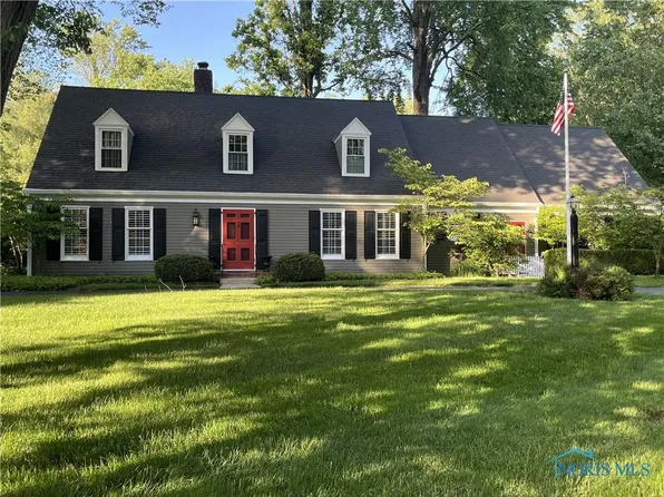 2412 Brookview Dr, Toledo, OH 43615