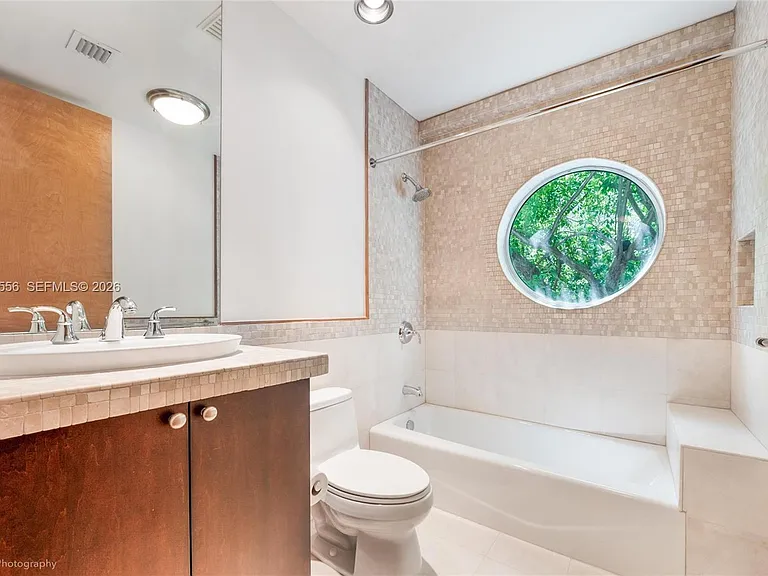 3333 Rice St #203 — Photo 12