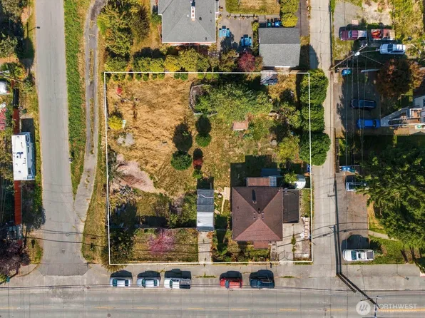 2116 SW Thistle Street, Seattle, WA 98106