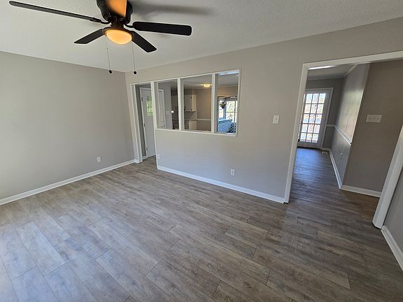 21 Lakeside Dr 2_03102025