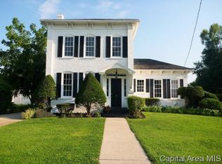406 E Main St, Knoxville, IL 61448