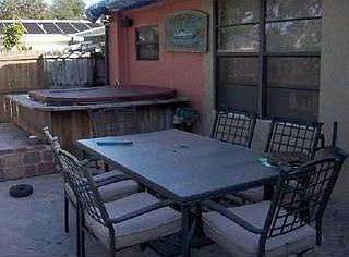 2nd image of 801 SE 13th St