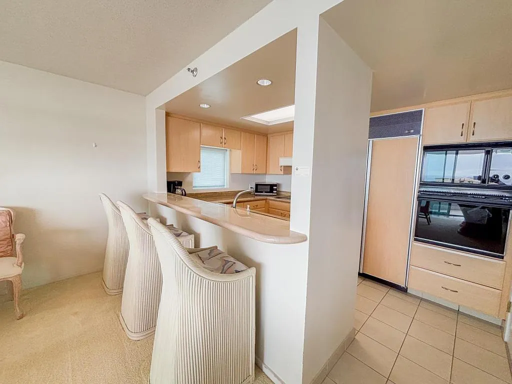 1341 Kapiolani Blvd #16A — Photo 4