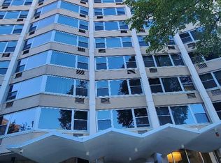 555 W Cornelia Ave APT 1301, Chicago, IL 60657