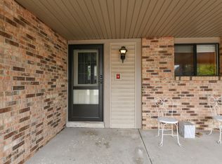 5702 Cambridge Ln, Racine, WI 53406