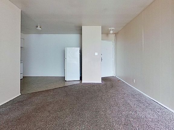 5th image of 33402 Michigan Ave APT 29