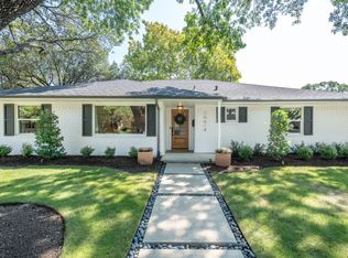 10614 Royal Club Ln, Dallas, TX 75229