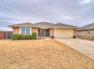 19708 Vivace Dr, Edmond, OK 73012