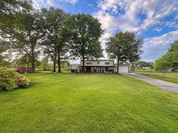 2nd image of 6187 Mockingbird Ln