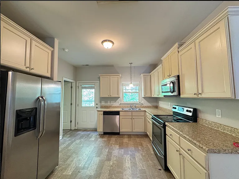 133 Hill Shore Ln — Photo 7