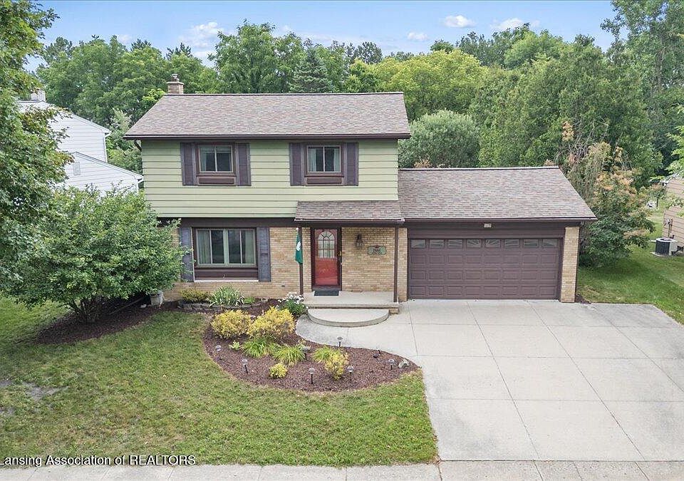 1st image of 1986 Riveria Dr