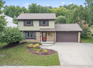 1986 Riveria Dr, East Lansing, MI 48823