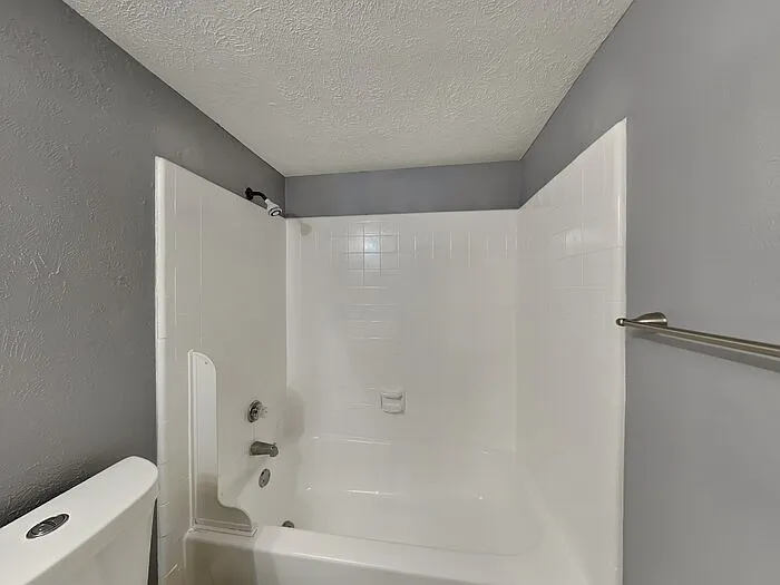 2405 Cripple Creek Dr — Photo 14