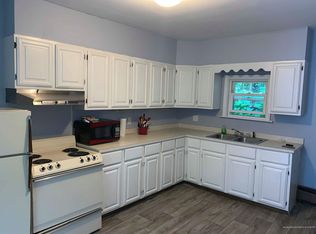 10 Hemingway St, Rumford, ME 04276