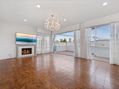 1260 S Beverly Glen Blvd APT 207, Los Angeles, CA, 90024