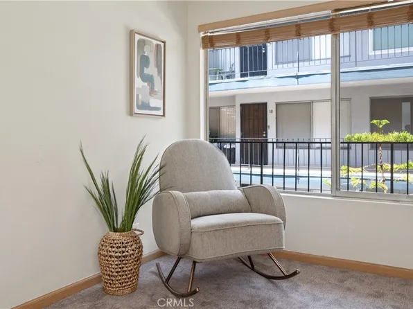 120 Alamitos Ave APT 24, Long Beach, CA 90802