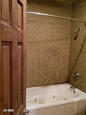 Rented by Citi Habitats | media 17