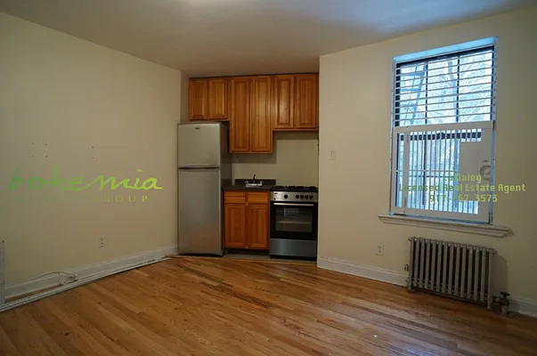 Rented by Bohemia Realty Group | media 8