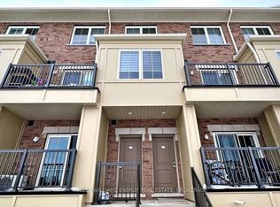 470 Beresford Path #14, Oshawa, ON L1H 0B2