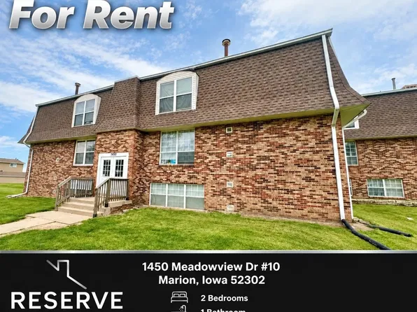 1450 Meadowview Dr APT 10, Marion, IA 52302