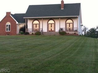 20747 Grange St, Edwardsburg, MI 49112