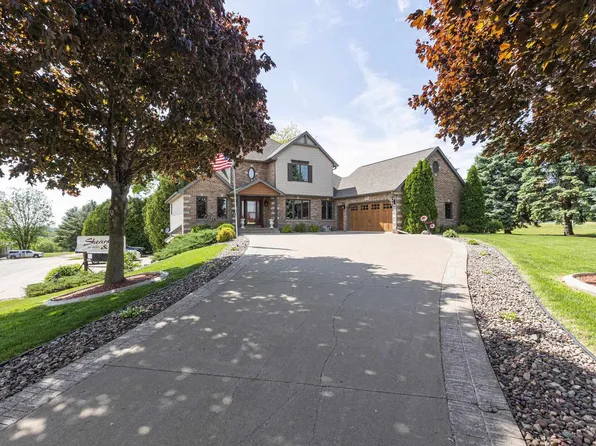 800 Ridge Avenue, Platteville, WI 53818