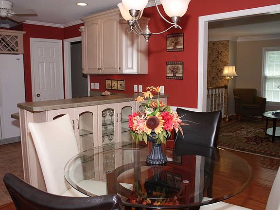 Dining Room to Kitchen