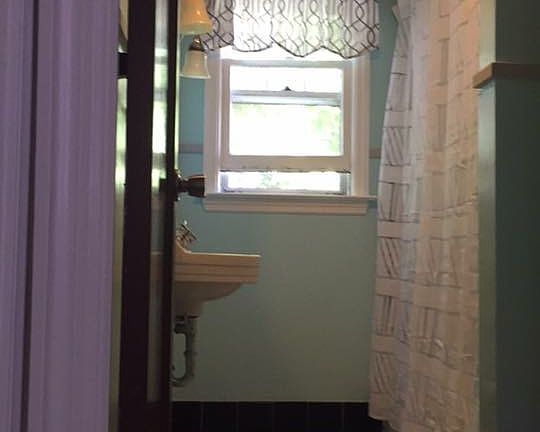 Bathroom w/ original tile