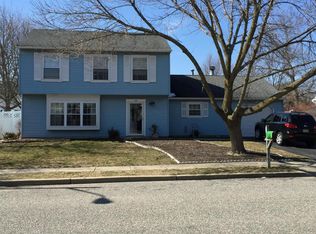 72 Reflection Rd, Toms River, NJ 08753