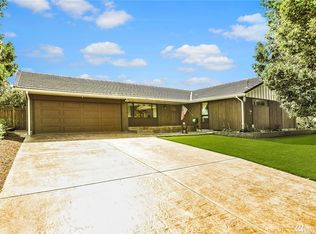 1016 Corona Dr, Fircrest, WA 98466