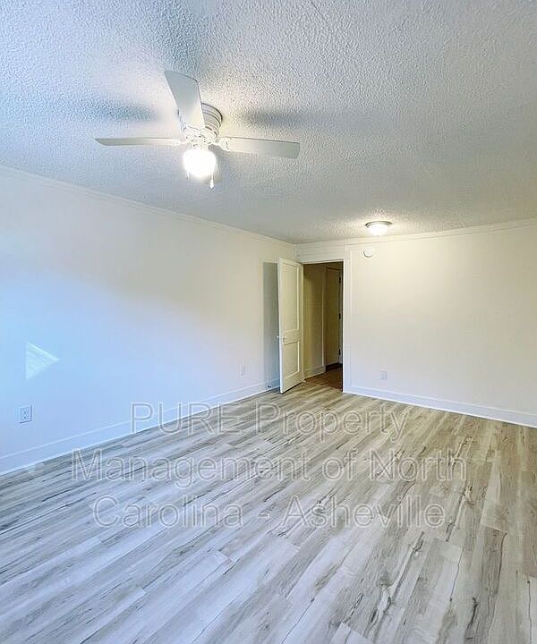 1 Honeysuckle Ln B, Asheville, NC 28806 Zillow