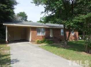 22 Willow Dr, Coats, NC 27521