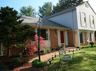 1820 Cullen Dr, Silver Spring, MD 20905